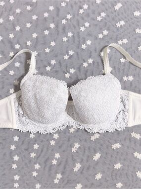 US-34B/JP-D75 Japanese Brand Gorgeous Floral Embroidery Satin Bow Push Up Bra